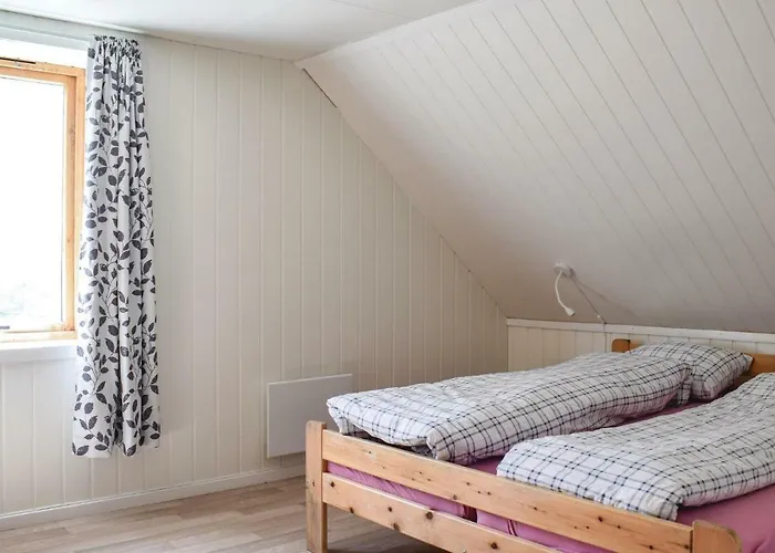 4 Bedroom Beautiful In *